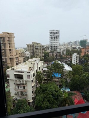 2 BHK Apartment – Exterior View View at Bandra West - for Rent