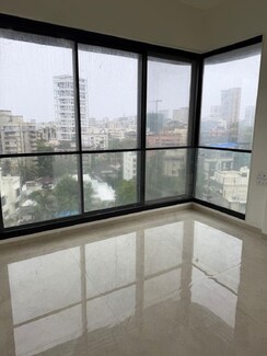 2 BHK + Prayer Room Apartment For Rent in Bandra West