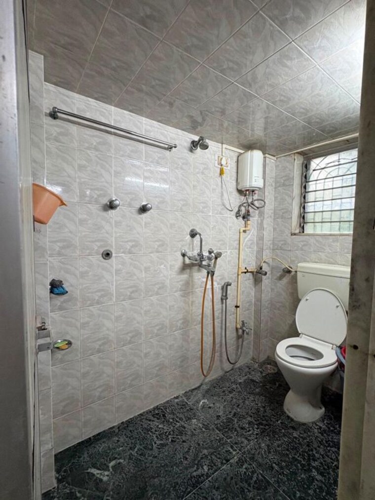 Bathroom, premraj-chs 1.5 Bedroom 420 Sq.Ft. Apartment In Mulund East Mumbai 10514698