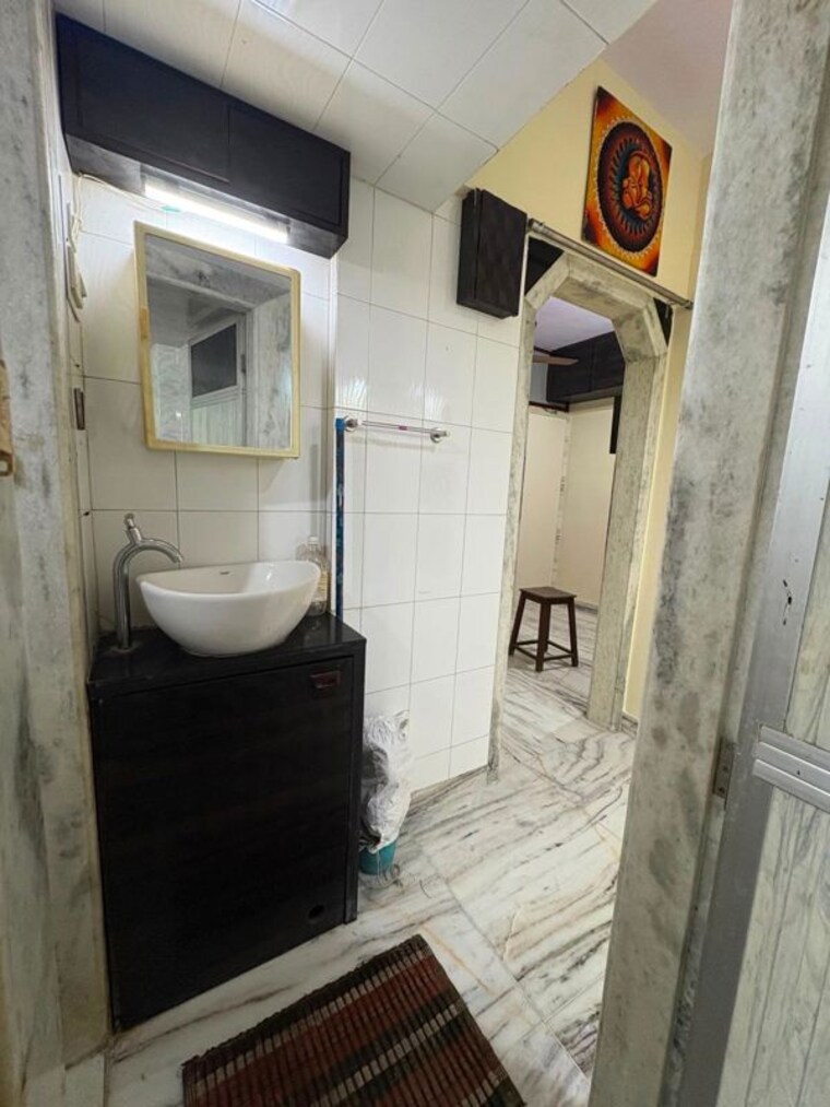 Bathroom, premraj-chs 1.5 Bedroom 400 Sq.Ft. Apartment In Mulund East Mumbai 10514707