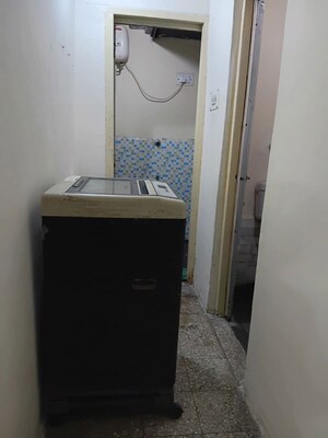 Furnished Amenities in 1 BHK Apartment at Clover Park – for Rent