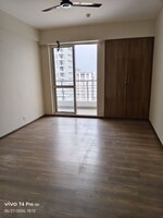3.5 BHK + Servant Room,Study Room 2150 Sq.Ft. Apartment in 3C Lotus Panache