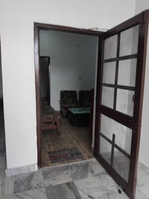 Living Room in 1 BHK Builder Floor at Jakhan – for Rent
