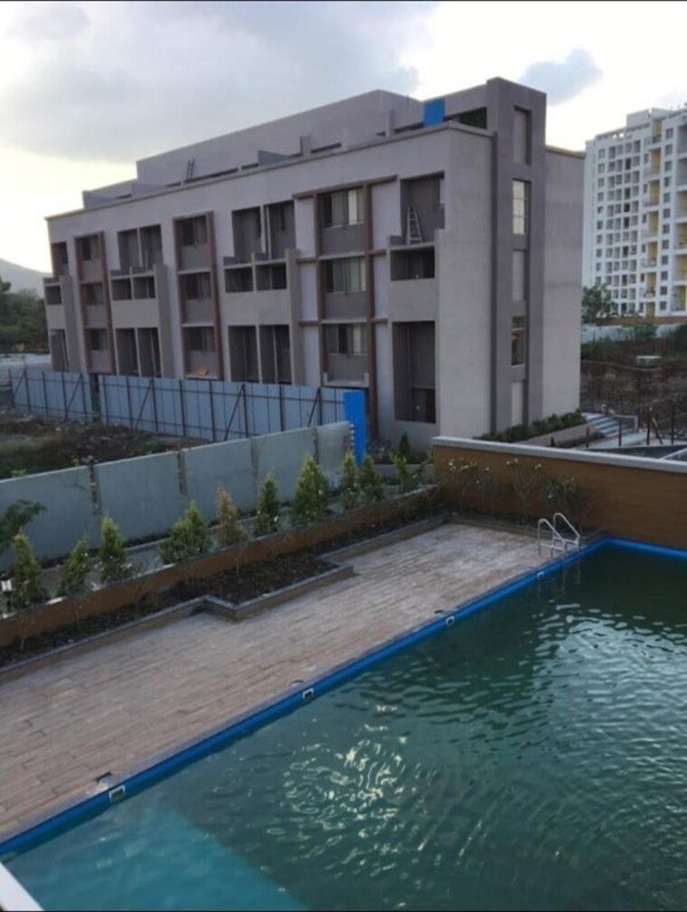 Swimming Pool, avior-up-life 2.5 Bedroom 1526 Sq.Ft. Apartment In Uravade Pune 10499273