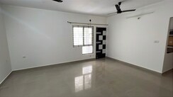 3.5 BHK + Servant Room Apartment For Rent in Kaveri Apartment