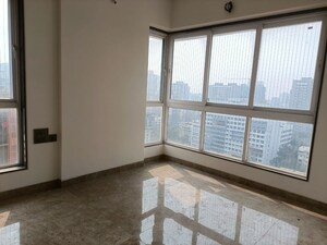 Room in 2 BHK Apartment at Sati Darshan Apartment, Malad West – for Rent