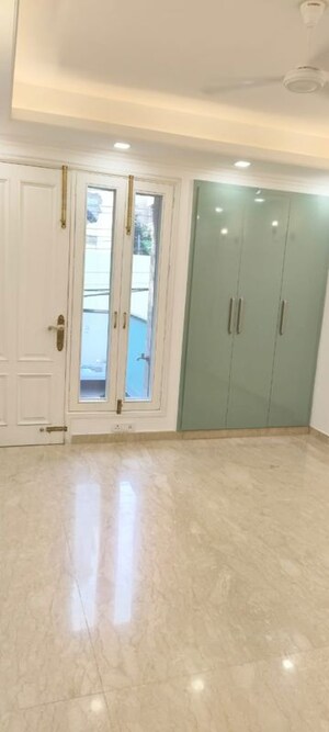 Building Lobby in 4 BHK Builder Floor at Greater Kailash ii – for Rent