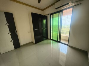 Room in 2 BHK Apartment at Asian Galaxy, Kharghar – for Rent