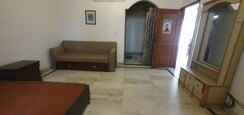 1 BHK + Prayer Room,Study Room,Store Room Builder Floor For Rent in Sector 22
