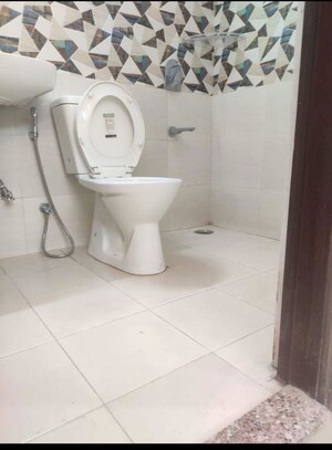 Bathroom in 1 BHK Builder Floor at Sushant Lok I – for Rent
