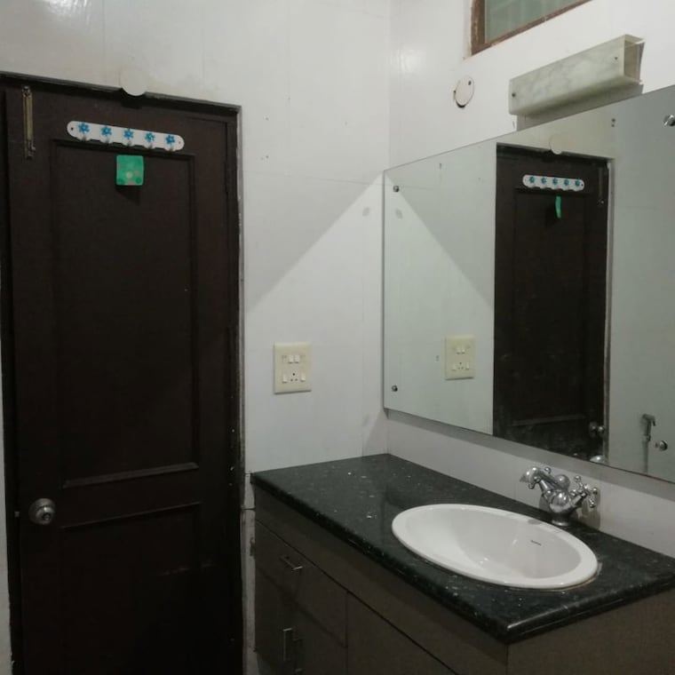 undefined, sector 47 1 Bedroom 100 Sq.Yd. Builder Floor In Sector 47 Gurgaon 10514839