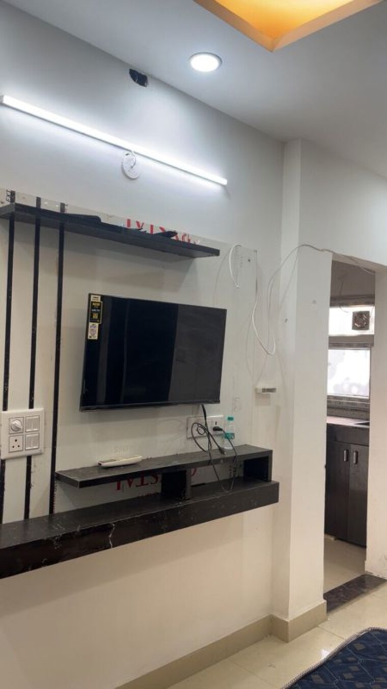 Kitchen, sushant lok i 1 RK 60 Sq.Yd. Builder Floor In Sushant Lok I Gurgaon 10514854