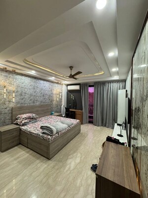 Bedroom in 3 BHK Builder Floor at New Rajinder Nagar – for Sale