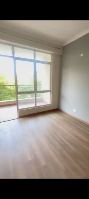 Room in 3 BHK Apartment at Smart World Gems, Sector 89 – for Sale