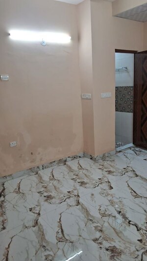 Room in 3 BHK Builder Floor at East Of Kailash – for Rent
