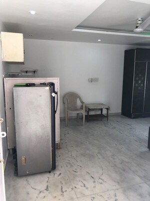 Building Lobby in 1 RK Builder Floor at Sushant Lok I – for Rent