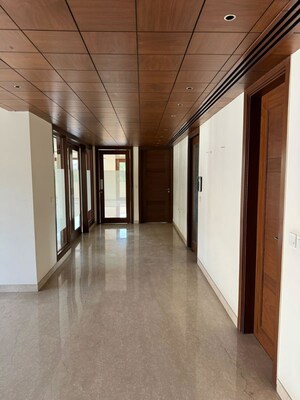 4 BHK Builder Floor For Sale in Panchsheel Park
