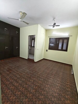 Bedroom in 2 BHK Builder Floor at Malviya Nagar – for Rent