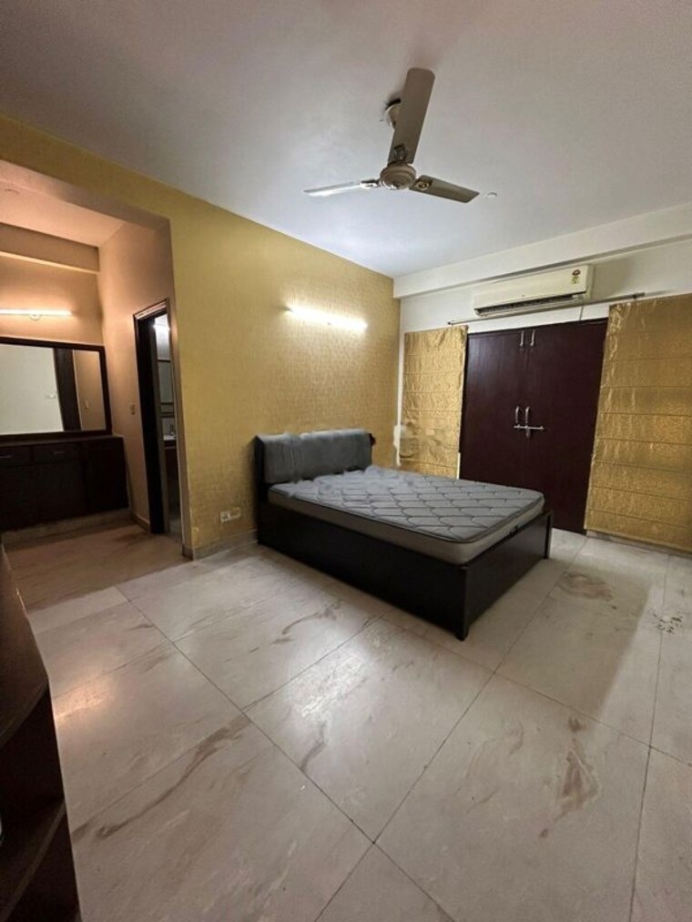 Living Room, ss-the-palladians 3 Bedroom 1550 Sq.Ft. Apartment In Sector 47 Gurgaon 10514934