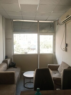 Shop For Sale in KW Delhi 6, Raj Nagar Extension