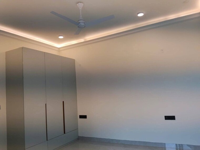 Room, bptp-amstoria 3 Bedroom 303 Sq.Yd. Apartment In Sector 102 Gurgaon 10514966