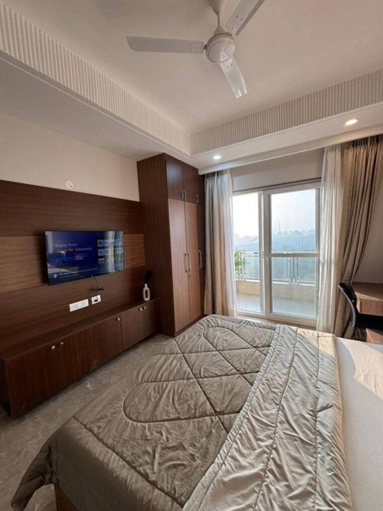 Bedroom, bptp-amstoria 3 Bedroom 303 Sq.Yd. Apartment In Sector 102 Gurgaon 10514966