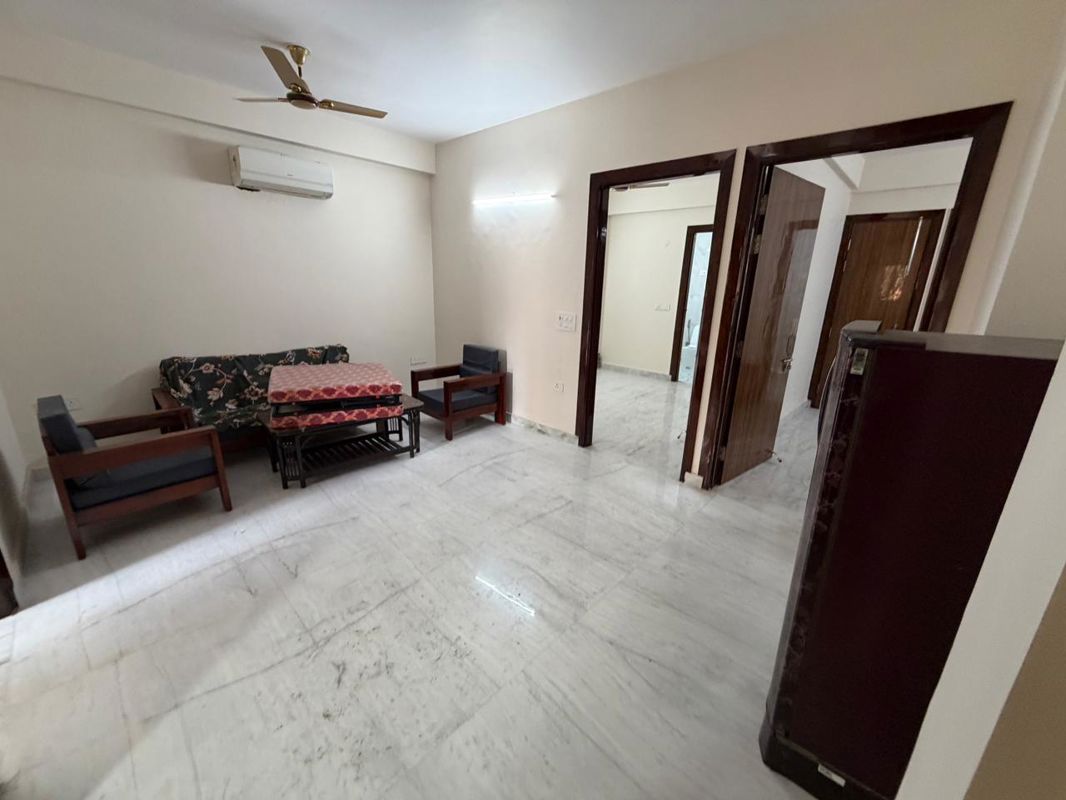 2 BHK + Store Room 750 Sq.Ft. Builder Floor in Shanti Plaza Vaishali
