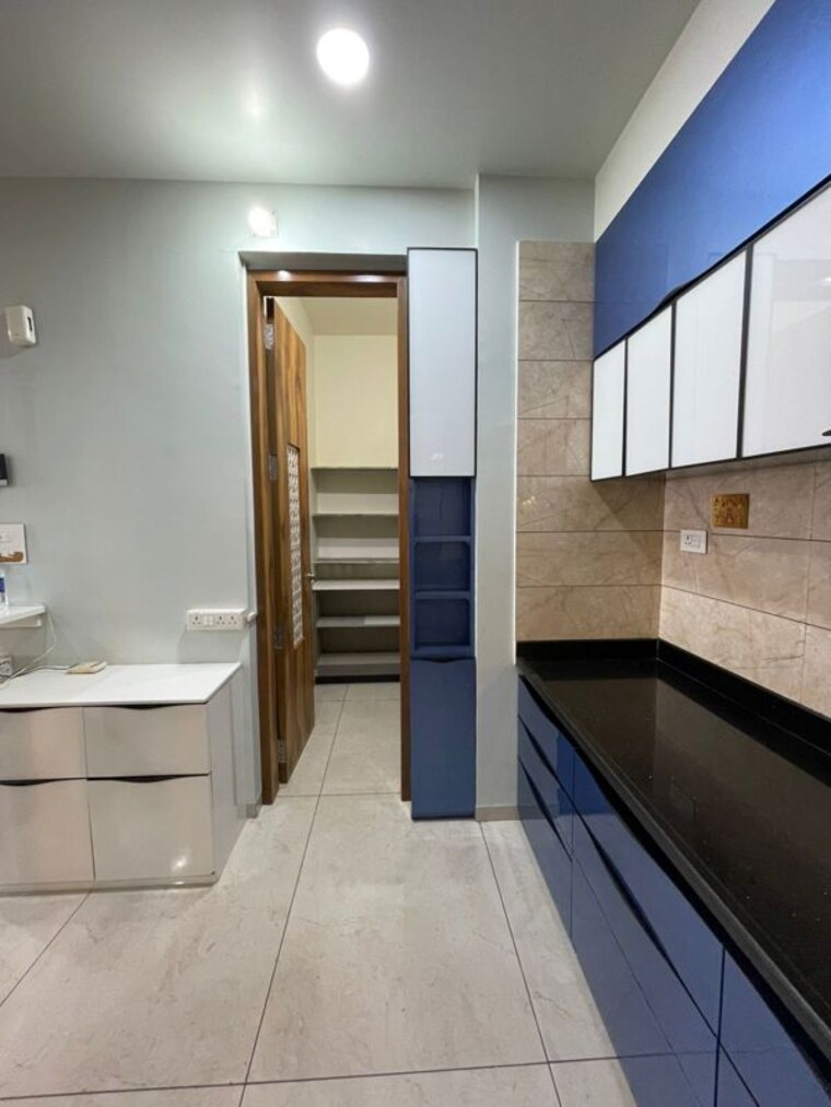 Kitchen, krishna nagar 3 Bedroom 2700 Sq.Ft. Apartment In Krishna Nagar Ahmedabad 10514972