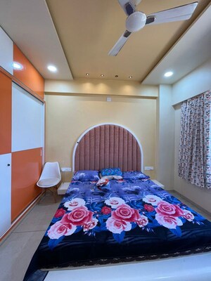 Bedroom in 3 BHK Apartment at Krishna Nagar – for Sale