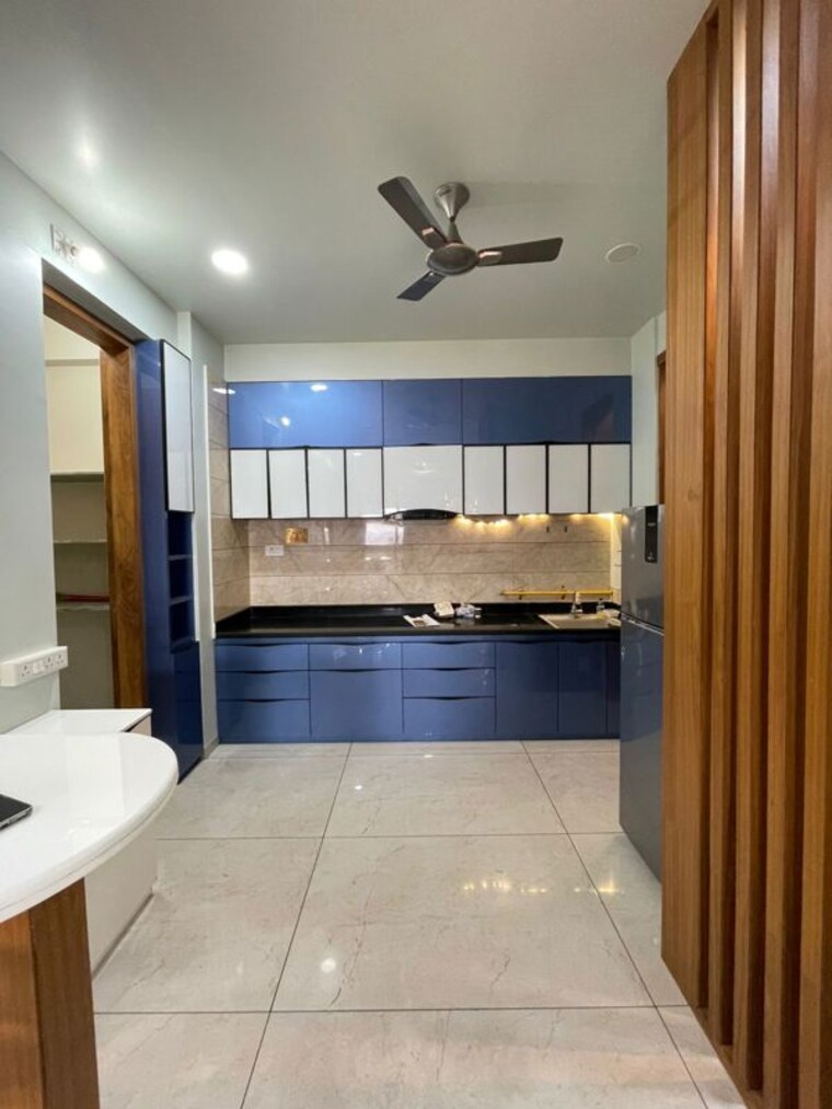 Kitchen, krishna nagar 3 Bedroom 2700 Sq.Ft. Apartment In Krishna Nagar Ahmedabad 10514972