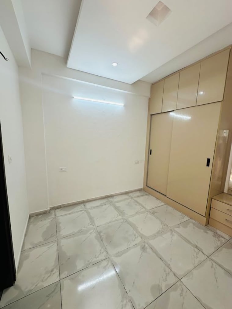 Bathroom, pir machalla 3 Bedroom 1020 Sq.Ft. Builder Floor In Pir Machalla Zirakpur 10514979