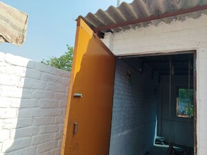 Furnished Amenities in 1.5 BHK Independent House at Sitapur Road – for Sale