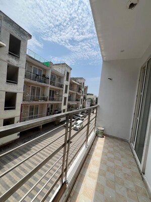 Balcony in 3 BHK Builder Floor at Pir Machalla – for Sale