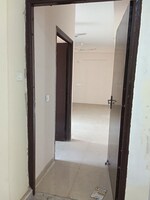 2.5 BHK + Study Room 920 Sq.Ft. Apartment in Amrapali Dream Valley