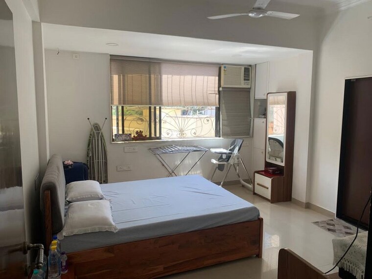 Bedroom, bandra west 2 Bedroom 700 Sq.Ft. Apartment In Bandra West Mumbai 10515042