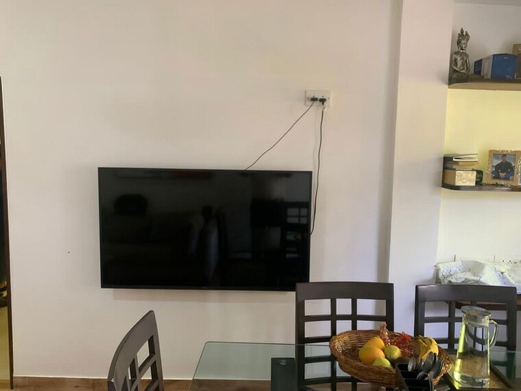 Hall, bandra west 2 Bedroom 700 Sq.Ft. Apartment In Bandra West Mumbai 10515042