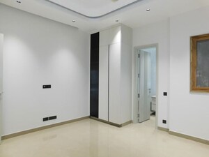 Room in 4 BHK Builder Floor at Greater Kailash ii – for Sale