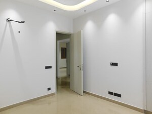 Room in 4 BHK Builder Floor at Greater Kailash ii – for Sale