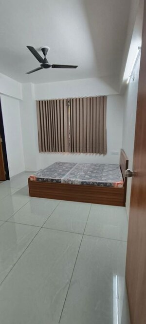 Bedroom in 3 BHK Apartment at Vastrapur – for Rent