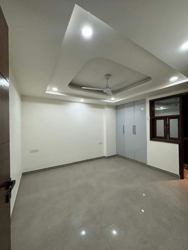 Room, chattarpur 3 Bedroom 1400 Sq.Ft. Apartment In Chattarpur Delhi 10515153