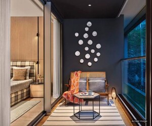 Furnished Amenities in 3 BHK Apartment at Oberoi Sky City Tower E, Borivali East – for Rent