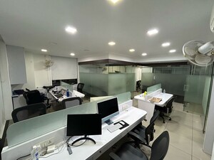  Office Space For Rent in Shilp Aaron, Bodakdev