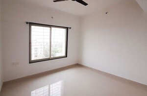Room in 2 BHK Apartment at Pimpri Chinchwad Pcmc – for Rent