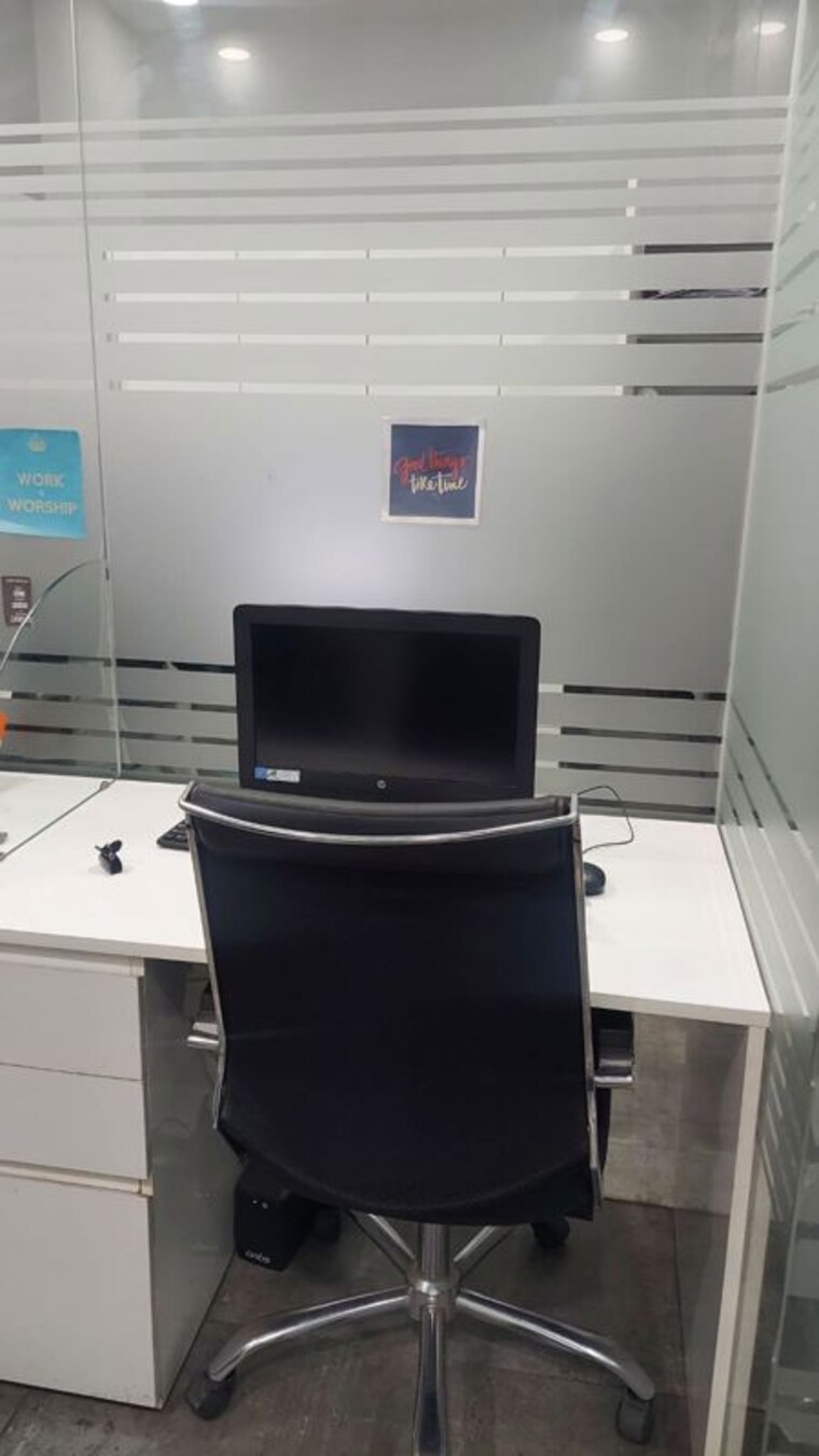 Team Area, mgf-metropolis-mall Commercial Office Space 1006 Sq.Ft. In Mg Road Gurgaon 10515258