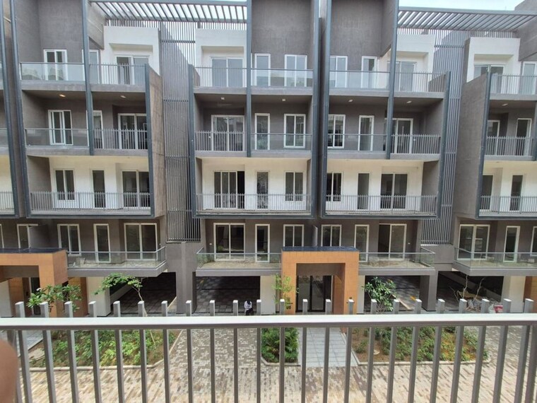 Exterior View, smart-world-orchard 3 Bedroom 1650 Sq.Ft. Builder Floor In Sector 61 Gurgaon 10515318