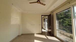 Building Lobby in 2 BHK Builder Floor at Sector 23 – for Rent