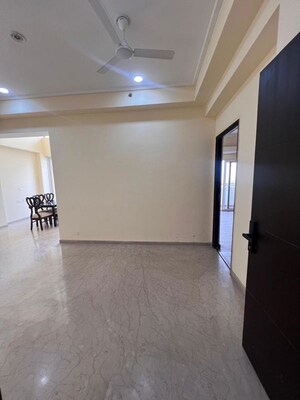 Room in 3 BHK Apartment at Prateek Wisteria, Sector 77 – for Rent