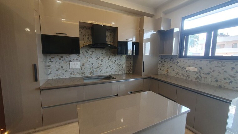Kitchen, sector 21 2 Bedroom 1500 Sq.Ft. Builder Floor In Sector 21 Gurgaon 10515355