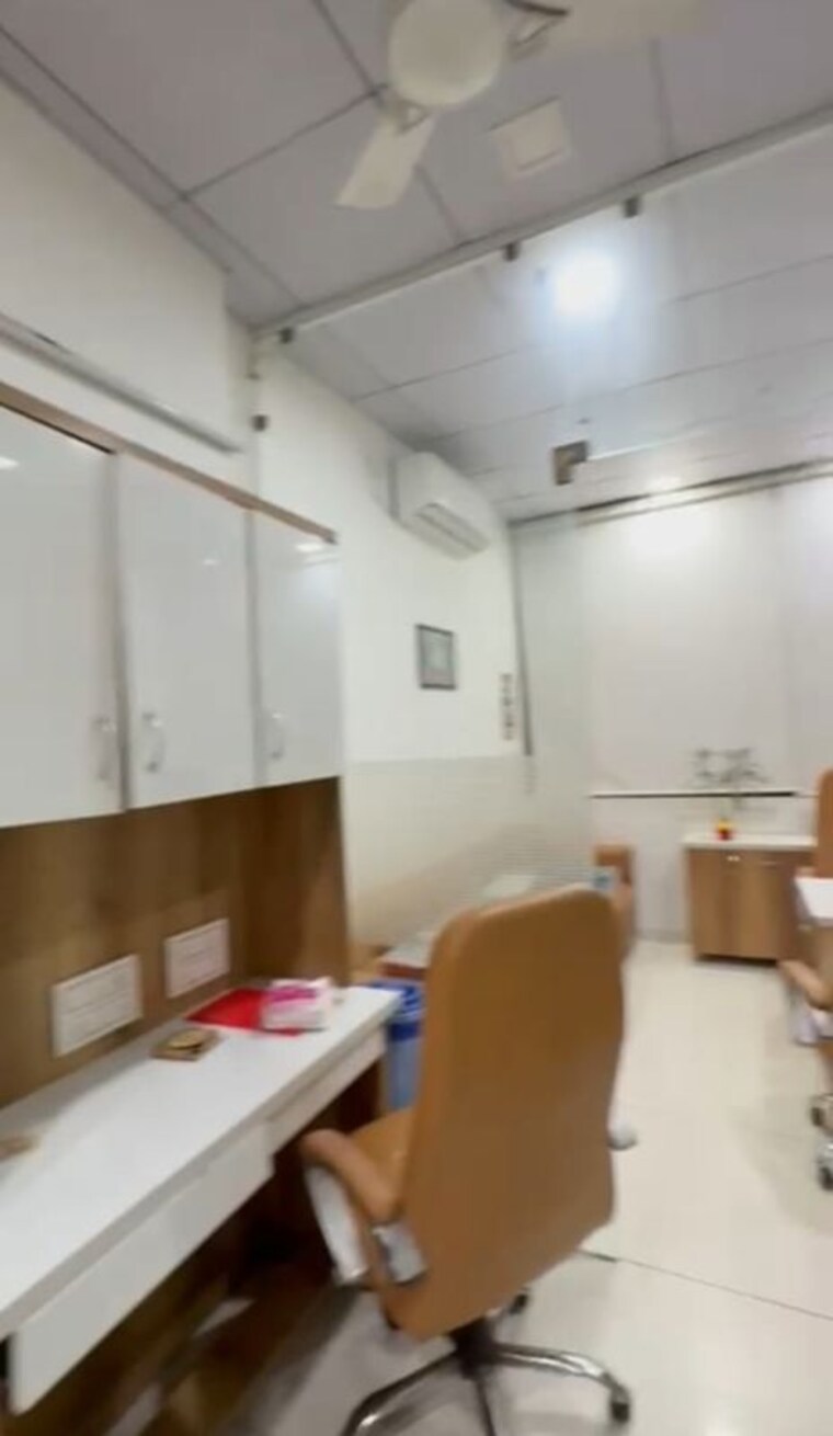 Team Area, gota Commercial Office Space 610 Sq.Ft. In Gota Ahmedabad 10515442
