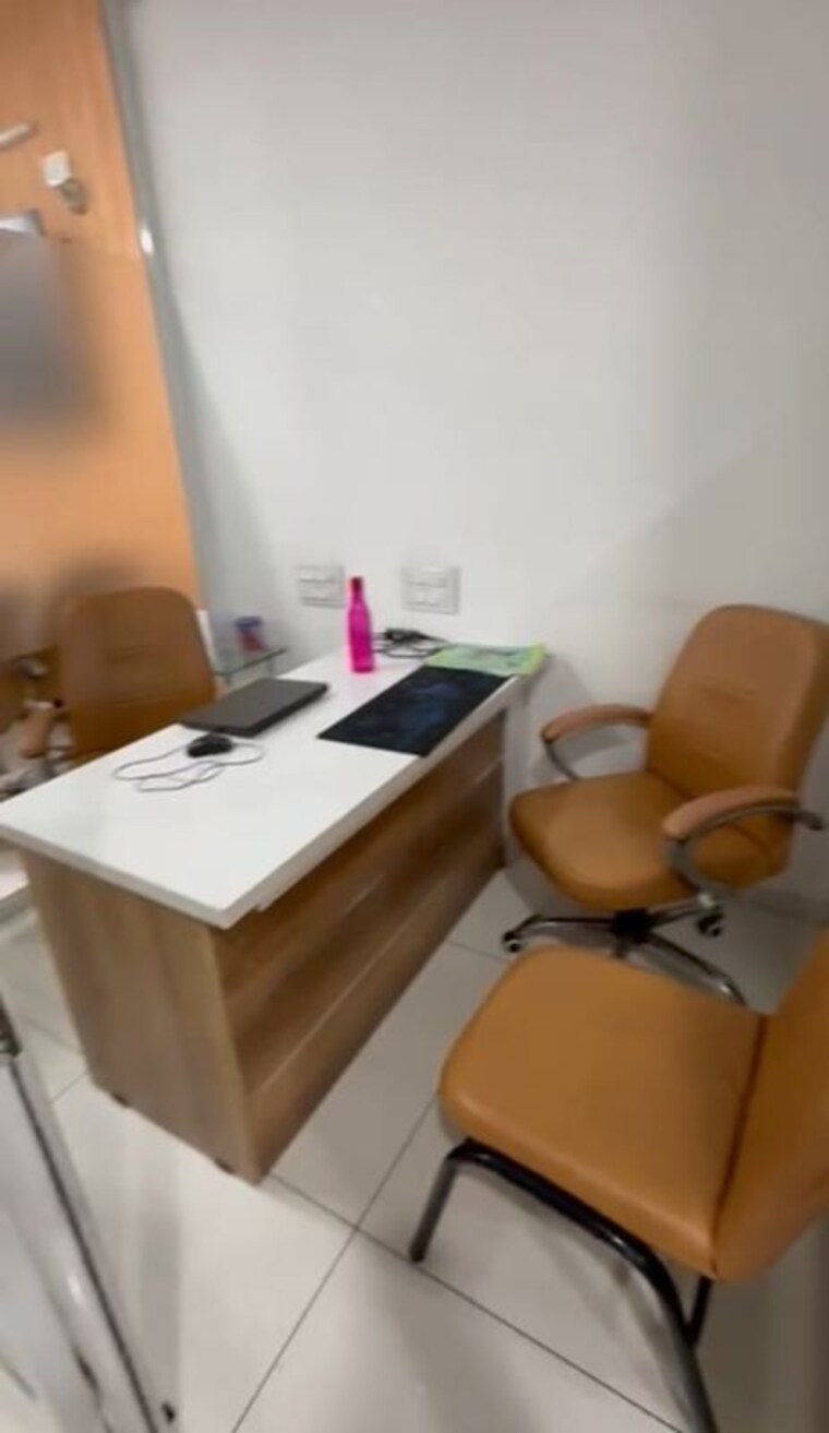 Team Area, gota Commercial Office Space 610 Sq.Ft. In Gota Ahmedabad 10515442
